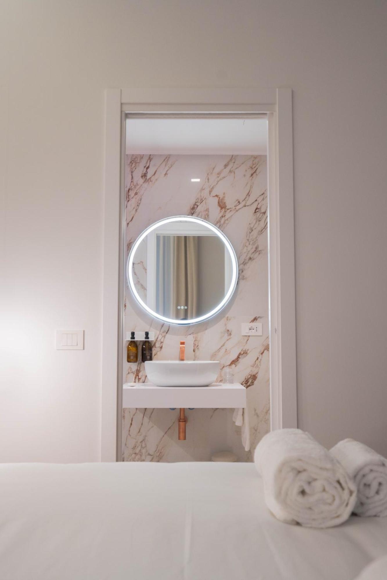 56 Orange Street Luxury Accommodation Roma Dış mekan fotoğraf